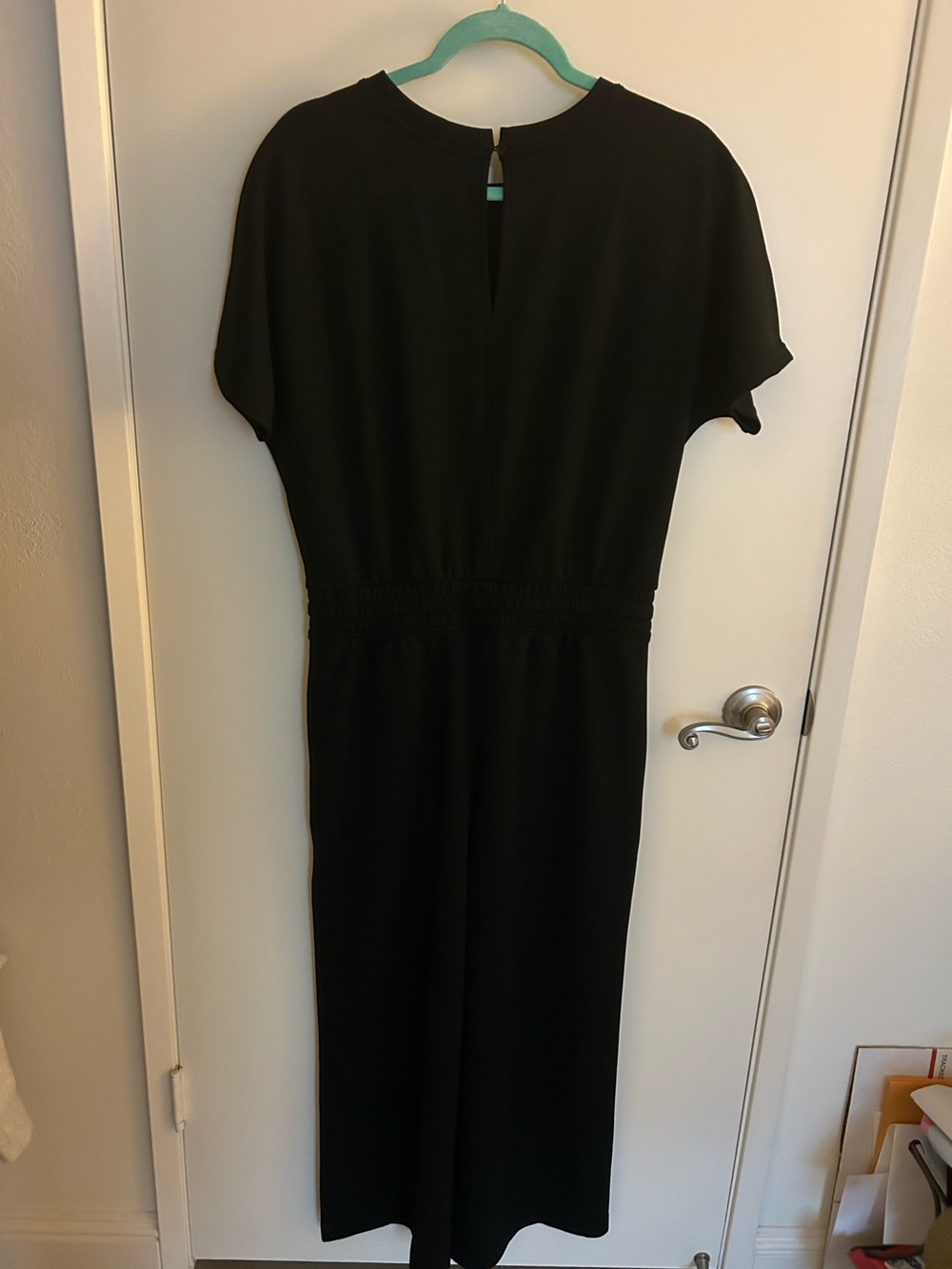 Yogalicious Black Short-Sleeve Midi Dress